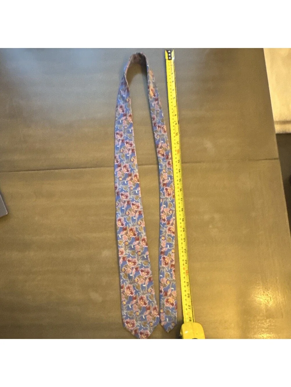 Pierre Cardin Men's Blue Polyester Floral Woven Necktie, One Size [COPY]